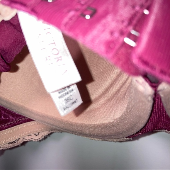 Victoria’s Secret Balconette - Picture 4 of 5